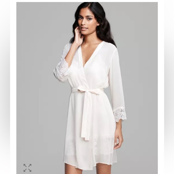 Oscar de la Renta Other - Oscar de la Renta Pink Label Robe Ivory Mesh Lace Sleeve Women’s Size Small